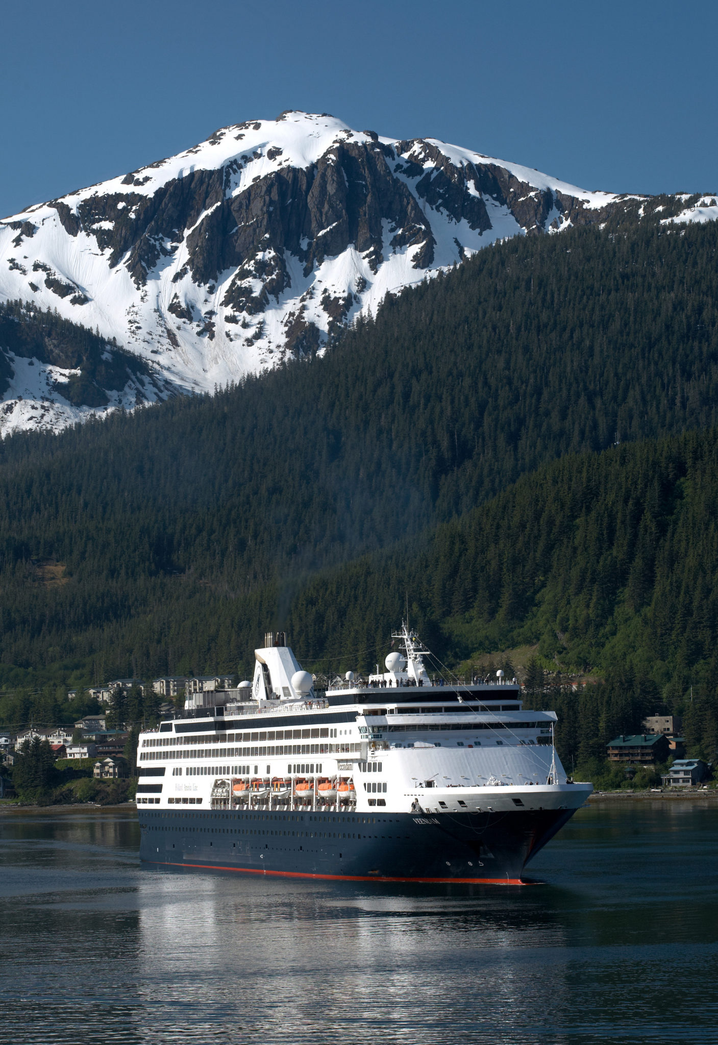 Alaska Cruise; Inside Passage Cruises from Vancouver Holland America