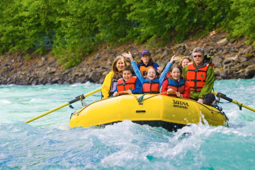 Alaska, Rafting, Kenai River, Kenai Peninsula, family on upper Kenai raft tour, MR