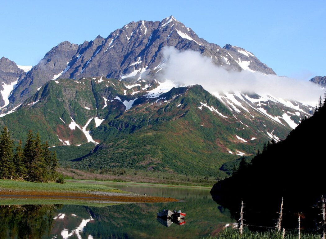 Kenai Fjords Glacier Lodge | Kenai Fjords National Park Vacations