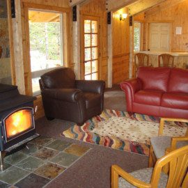 Kenai Fjords Glacier Lodge lounge.