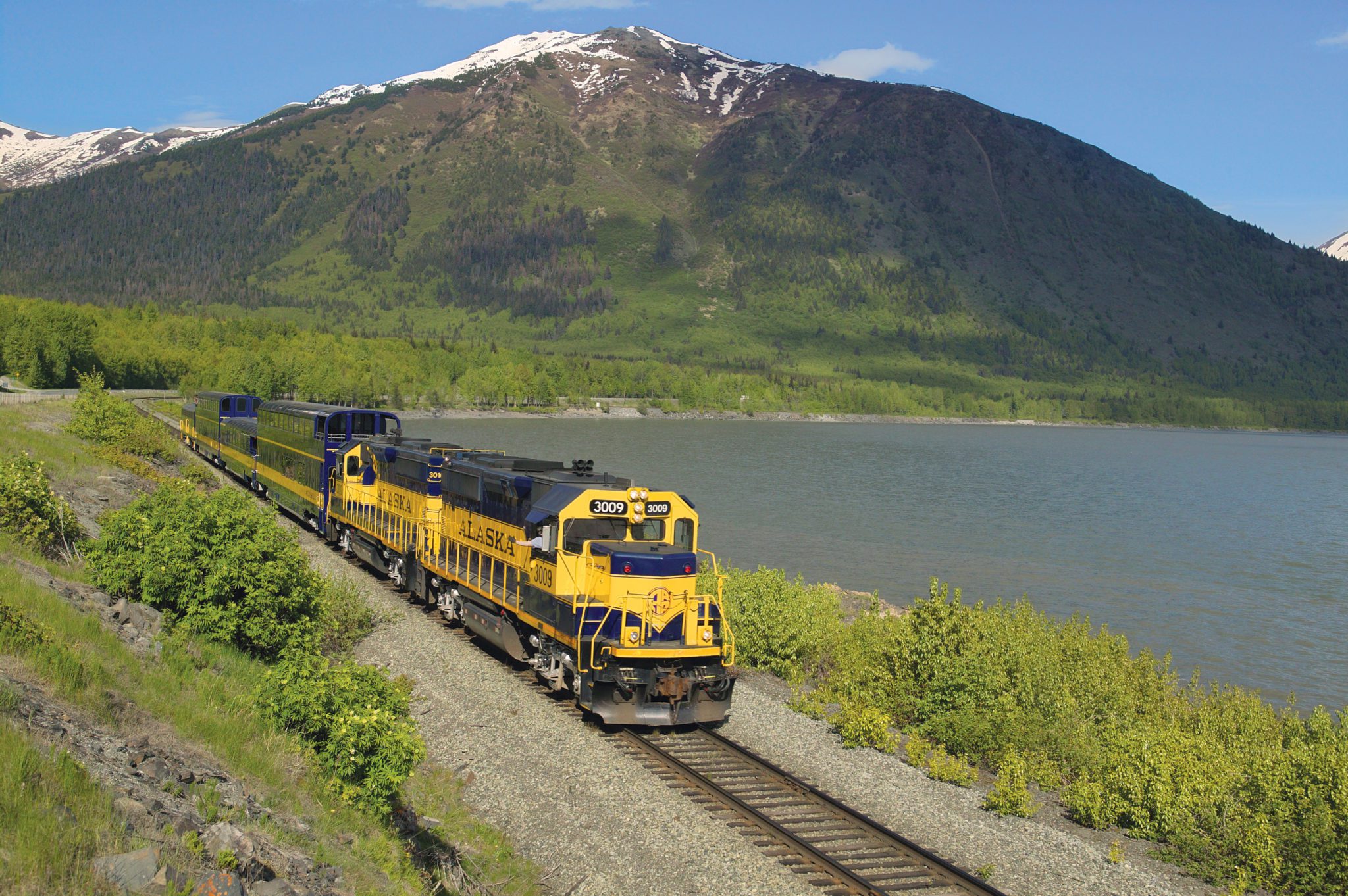 alaska trip by train