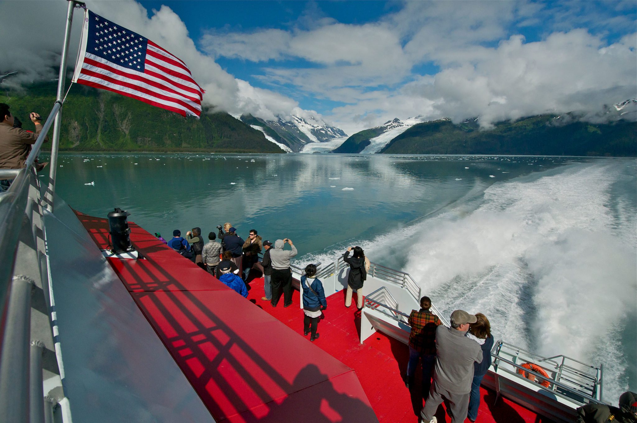 Best Alaska Cruise Shore Excursions Day Trips to Multiday Alaska Tours