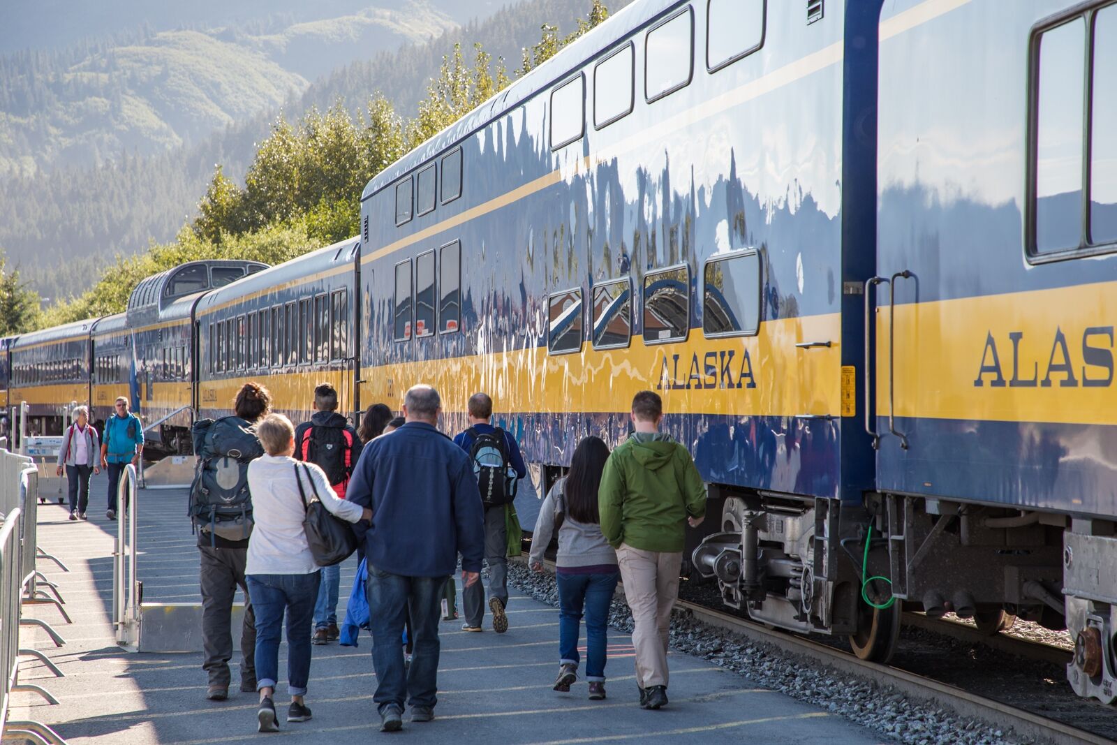 Ride the Alaska Railroad: Experience Wild Beauty, Day…